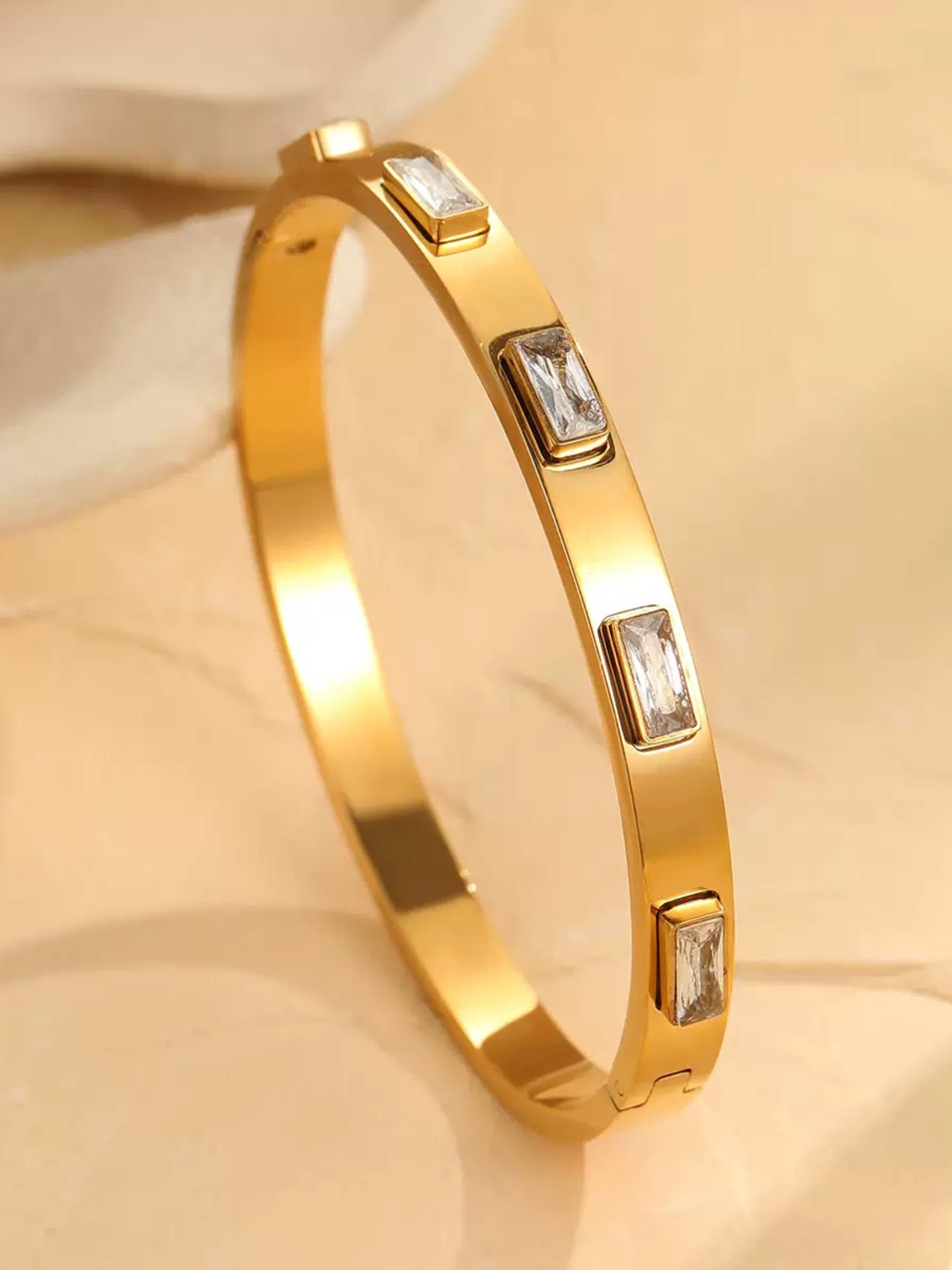 ZIRCON BANGLE SET