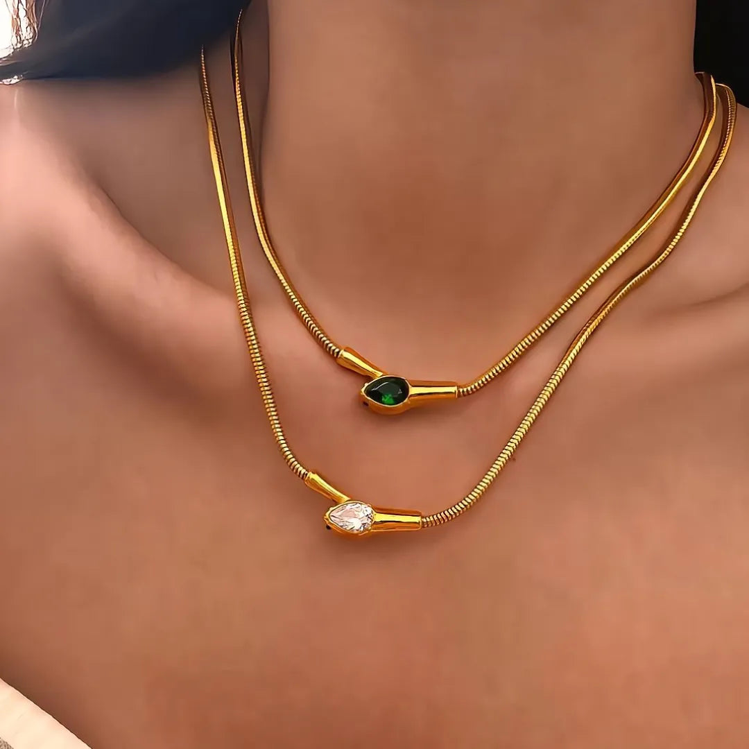 18K GOLD NECKLACE
