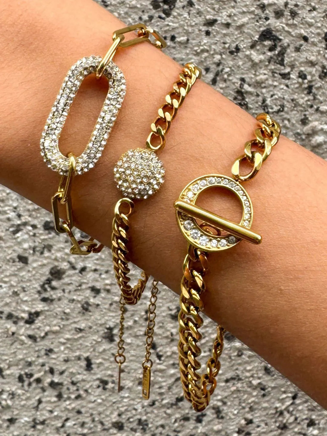 RADIANT WHITE BRACELET