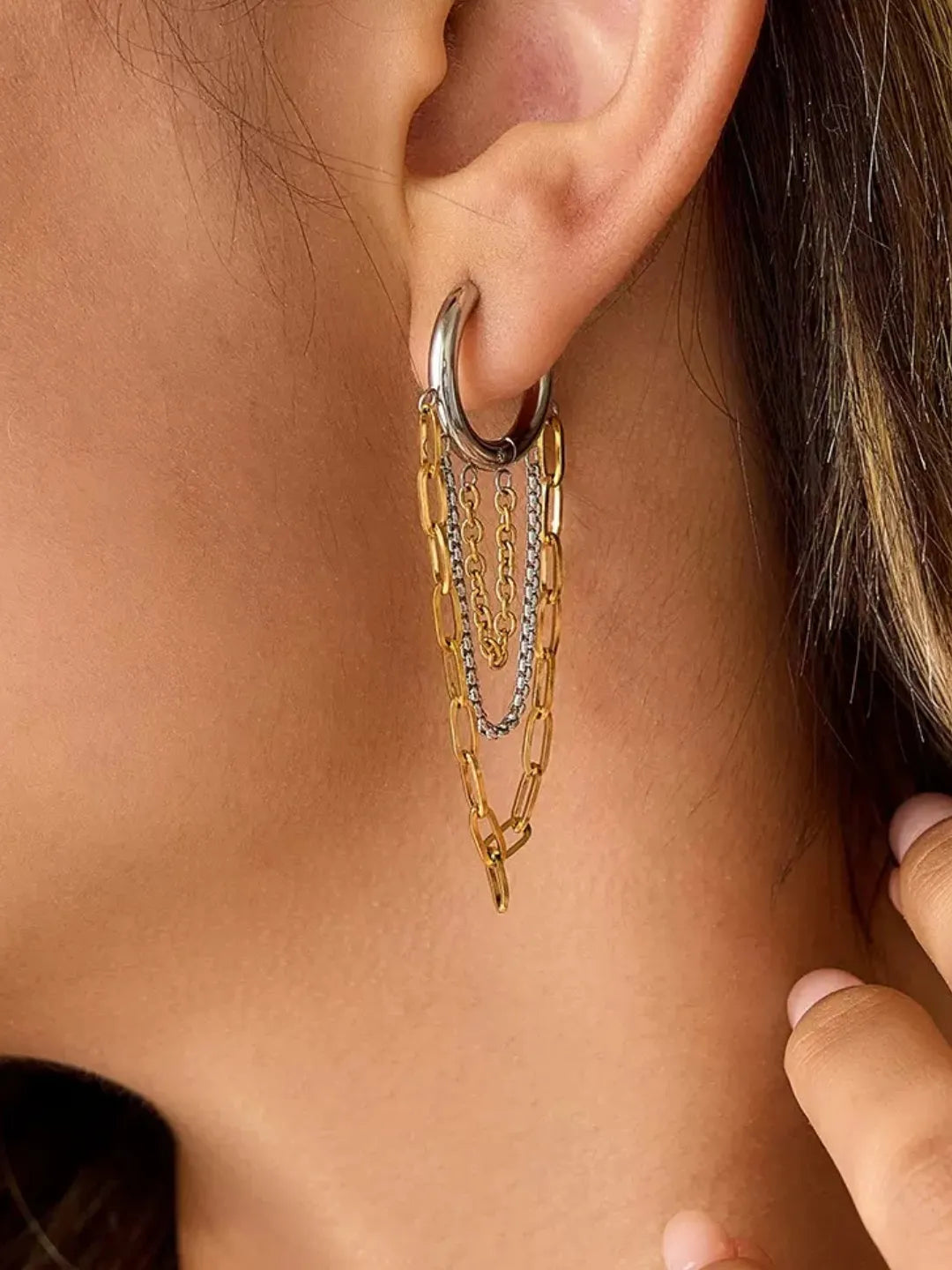 TASSEL ELEGANCE EARRINGS