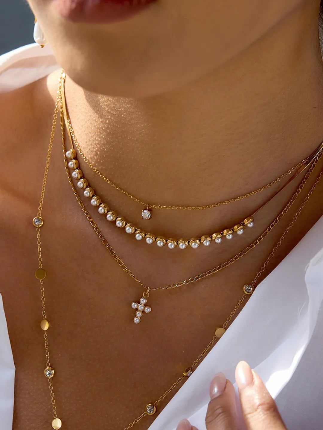 ELEGANT PEARL CHAIN