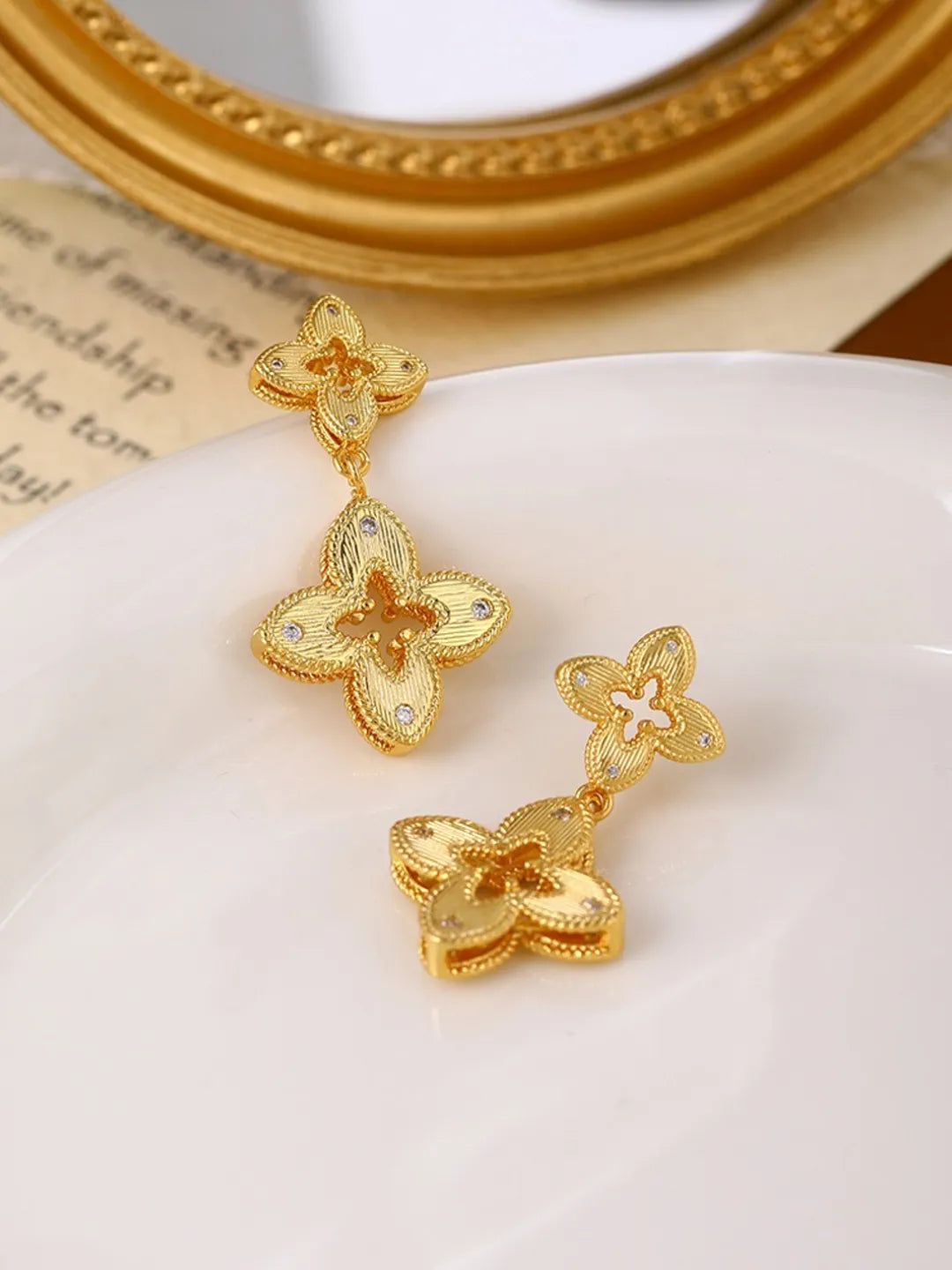 FOUR-LEAF CLOVER EARRINGS