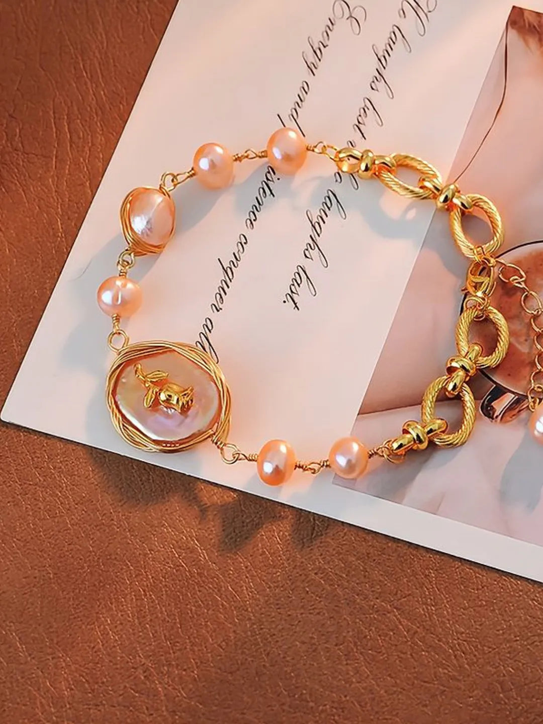 BAROQUE PEARL BRACELET