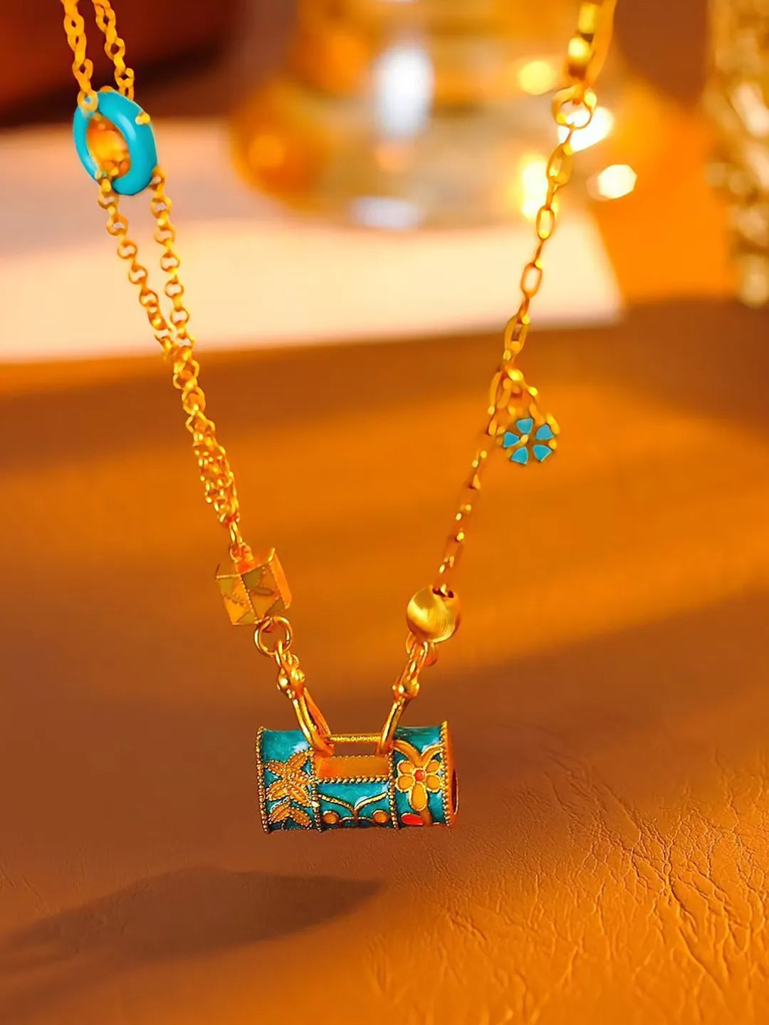 COLORFUL GOURD NECKLACE