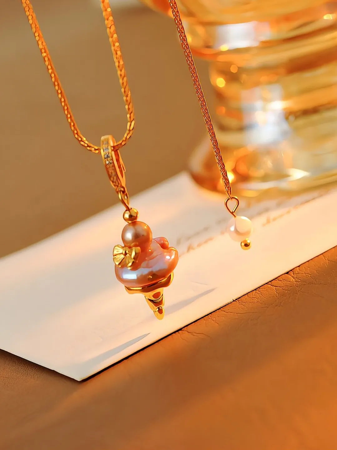 BAROQUE ICE CREAM NECKLACE