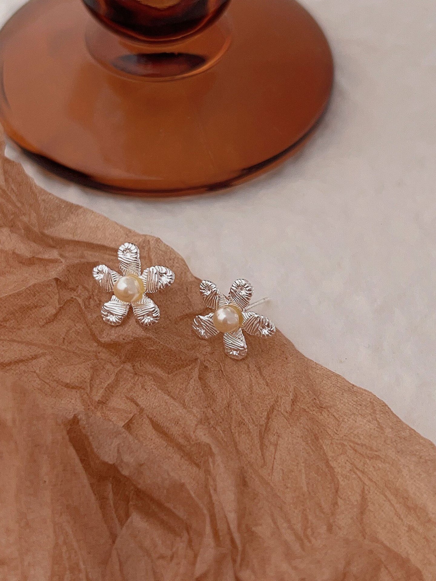 MURMURET DE PERLES FLORALES