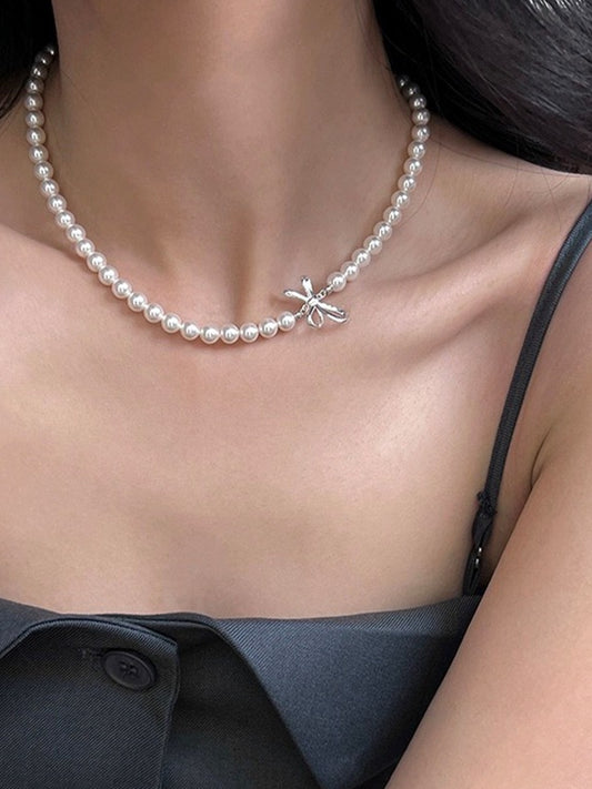 BOW PEARL NECKLACE