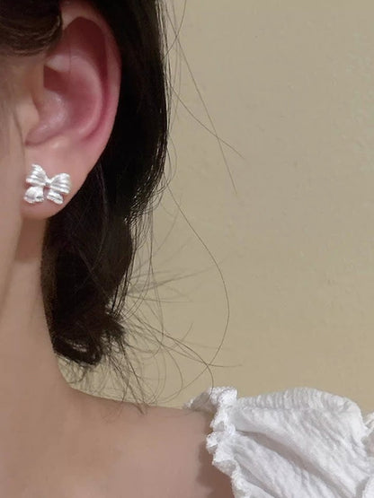 VELVET BOW EARRINGS