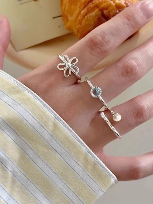 FLORAL PEARL RING SET