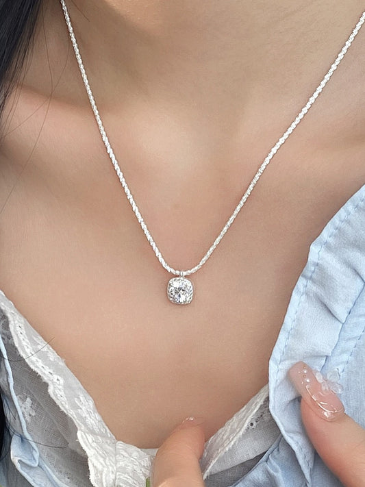 SUGAR CUBE SILVER NECKLACE
