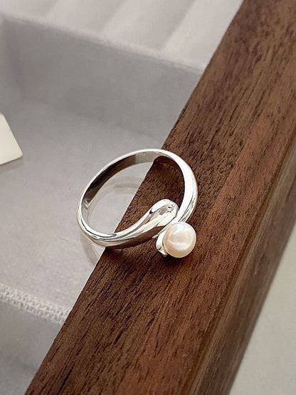 SILVER TIDE PEARL RING