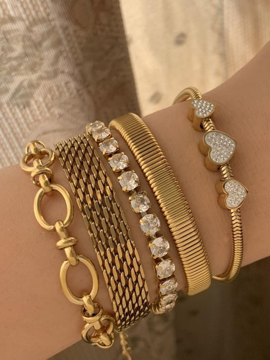 MESH BAND & HEART BRACELET SET