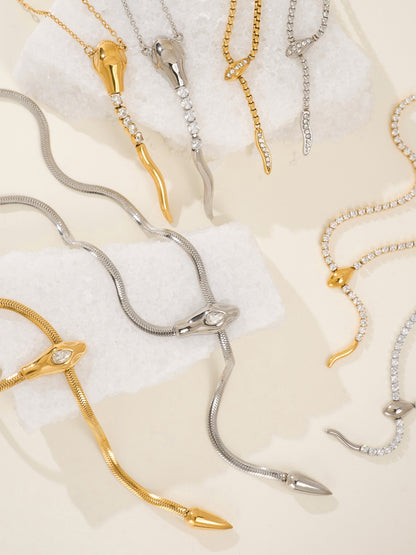 VINTAGE SERPENT NECKLACE
