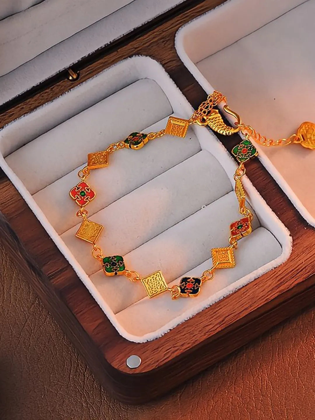 VINTAGE SUGAR CUBE BRACELET