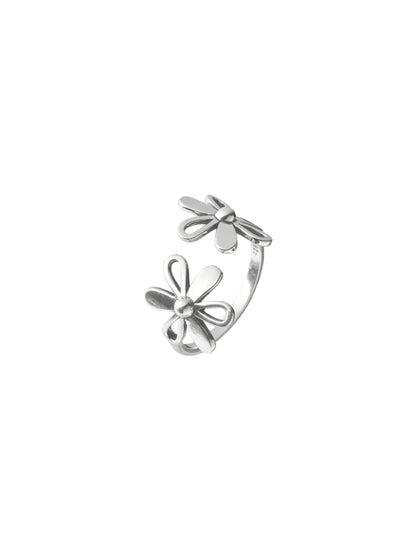 OPENWORK FLORAL RING