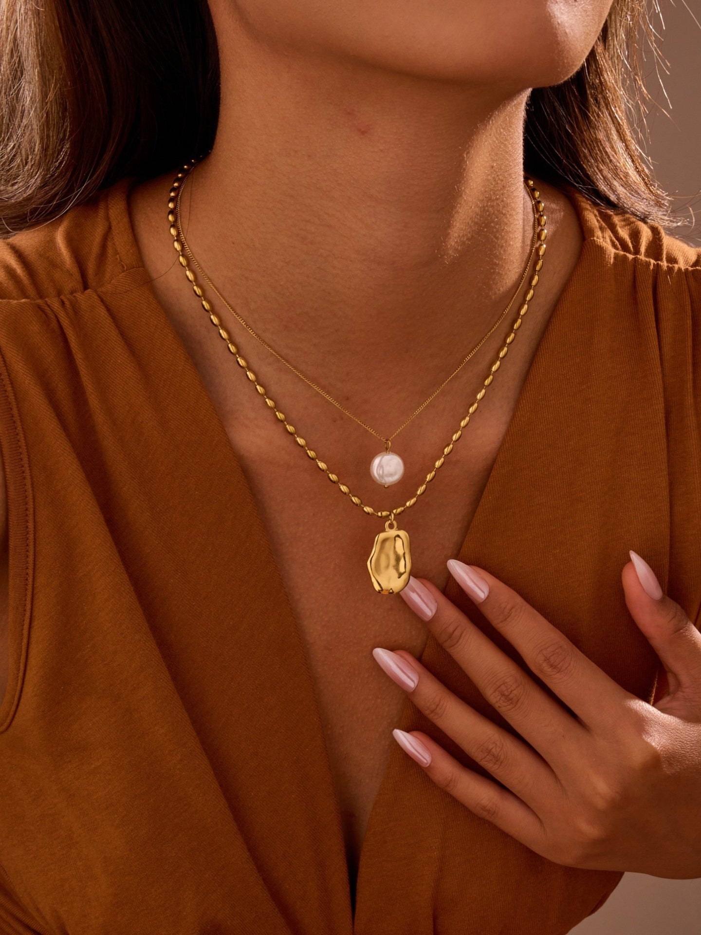 FAUX BAROQUE PEARL NECKLACE