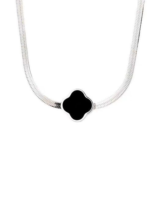 FOUR-LEAF NECKLACE
