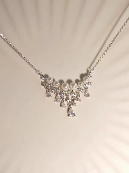 PEARL & ZIRCON NECKLACE