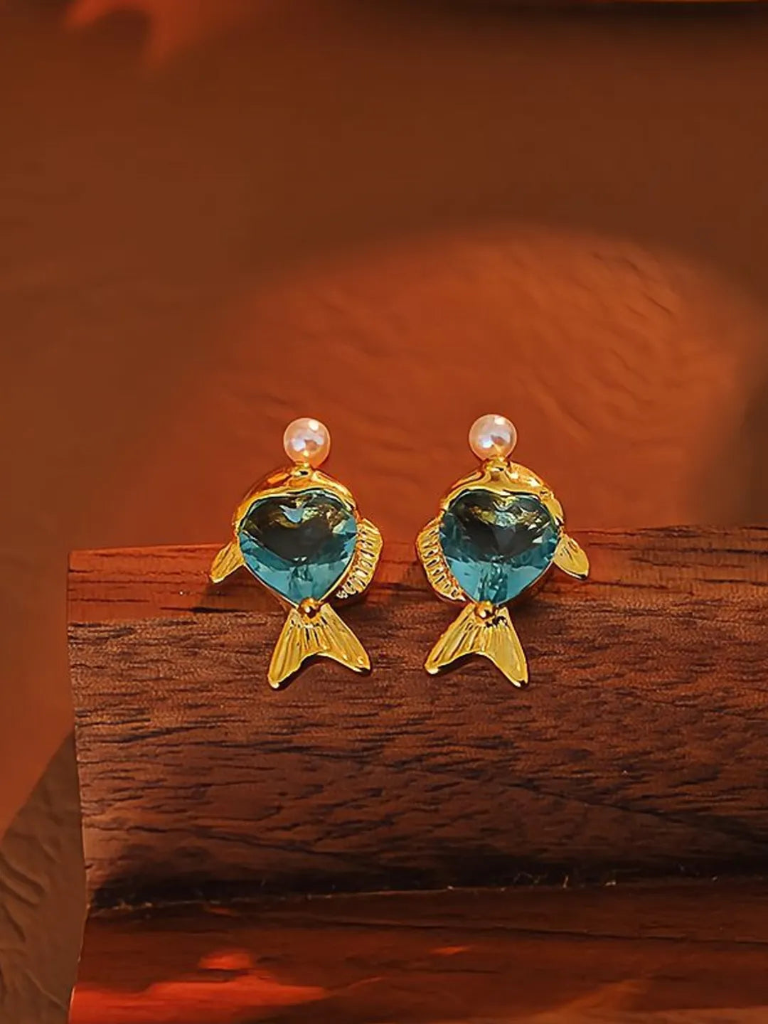 LITTLE FISH EARRINGS
