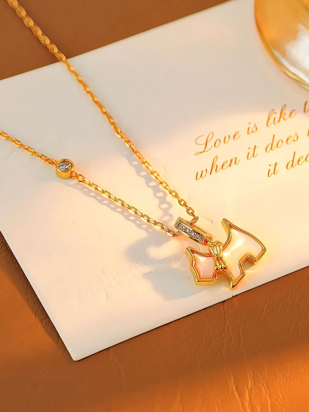 PEARL DOG CHARM NECKLACE