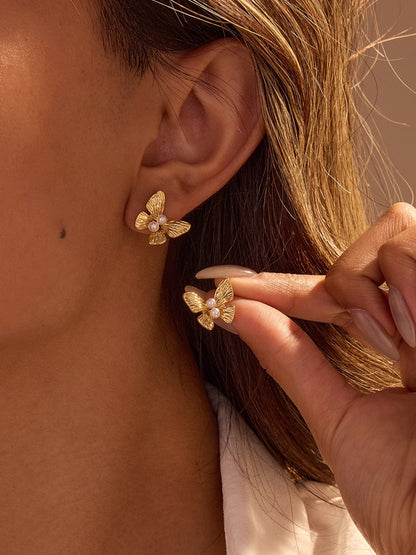 BUTTERFLY PEARL EARRINGS