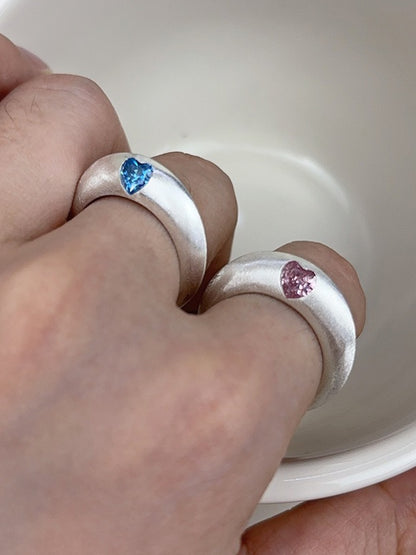 MATTE MOON HEART