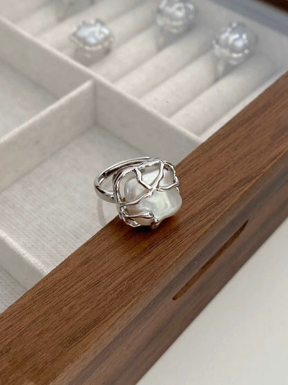 BAROQUE PEARL RING
