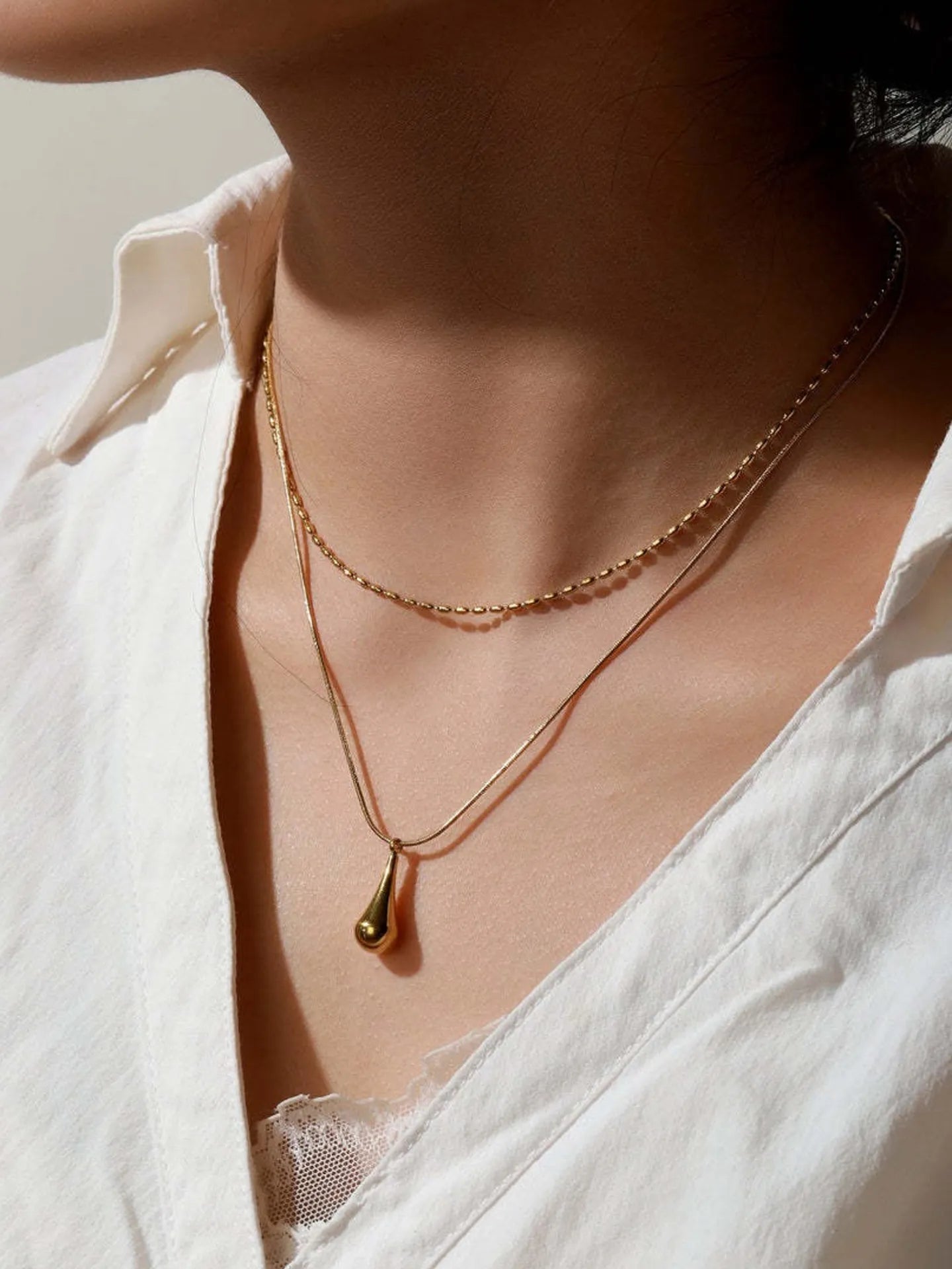 DOUBLE LAYER TEARDROP NECKLACE