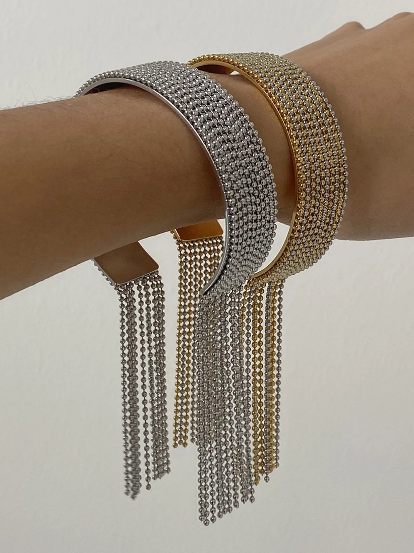TASSEL OPEN BANGLE