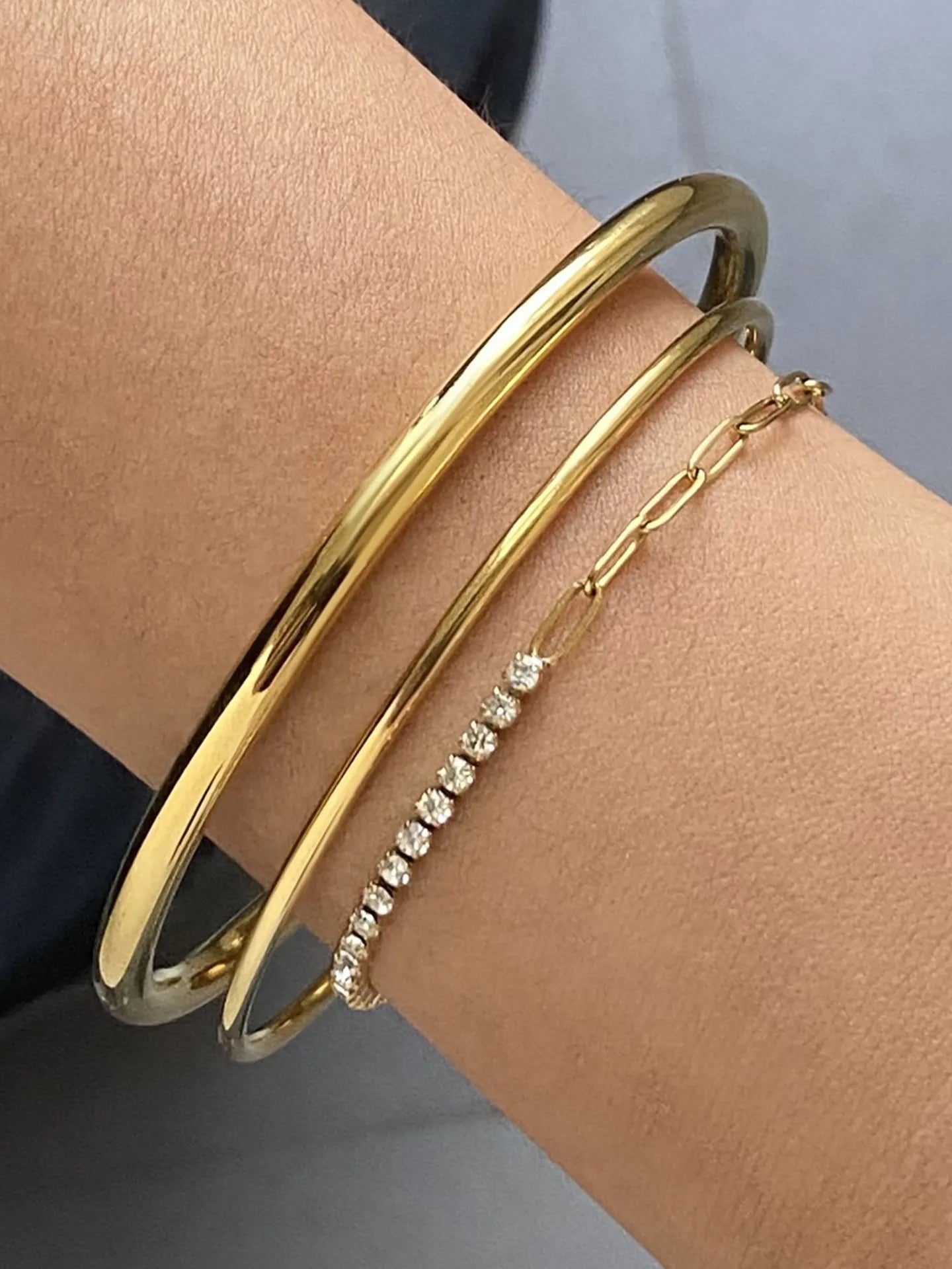 SIMPLE BAND BANGLE