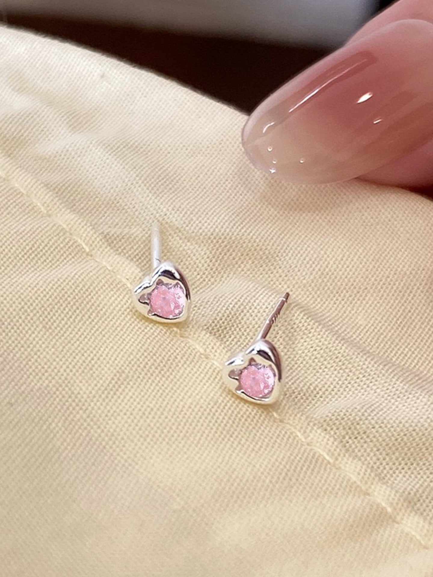 MINI STUD EARRINGS