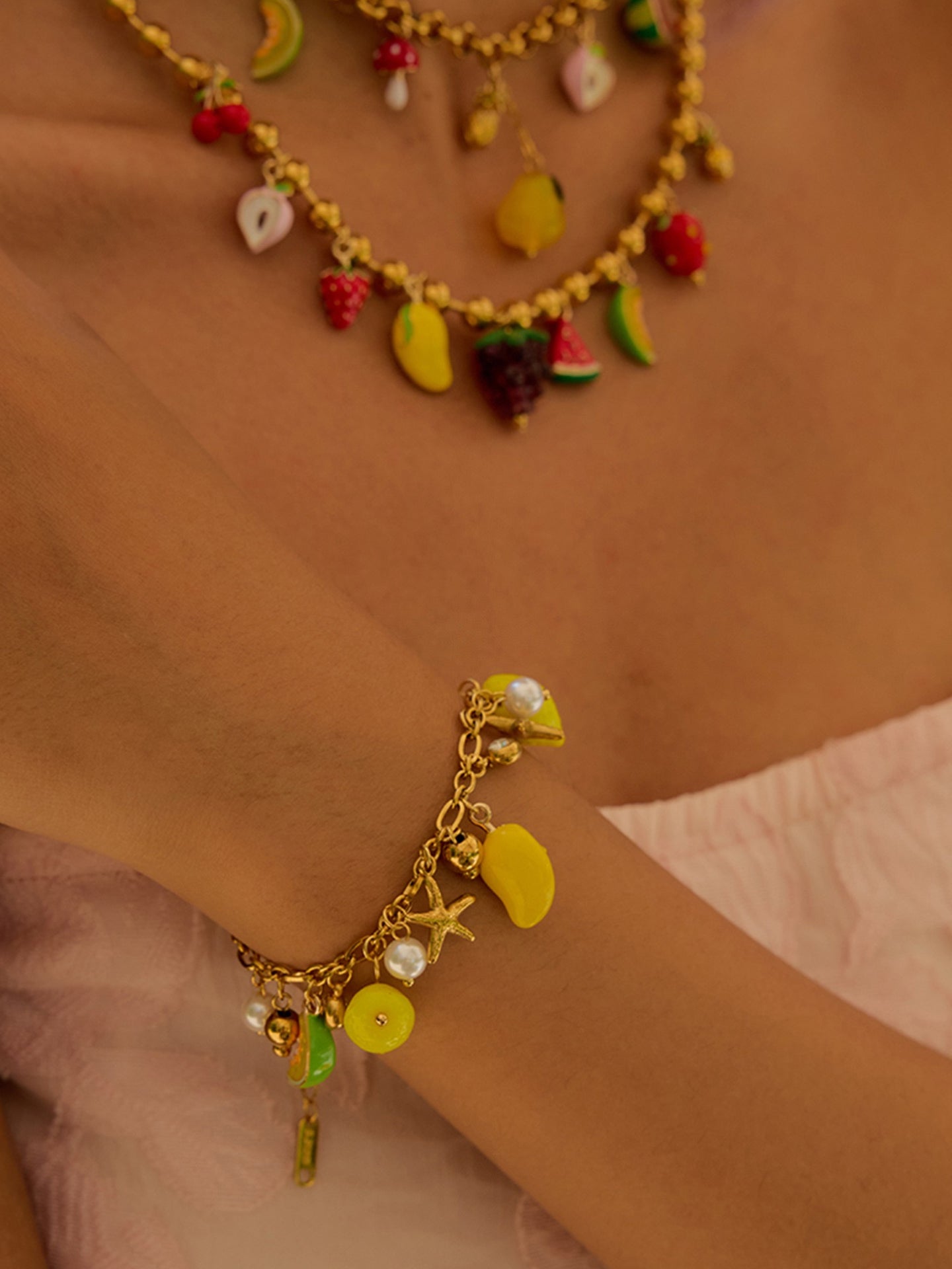FRUIT BRACELET