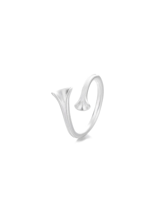 ETERNAL LEAF RING
