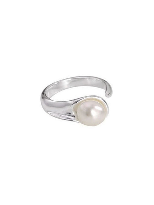 PEARL WHISPER