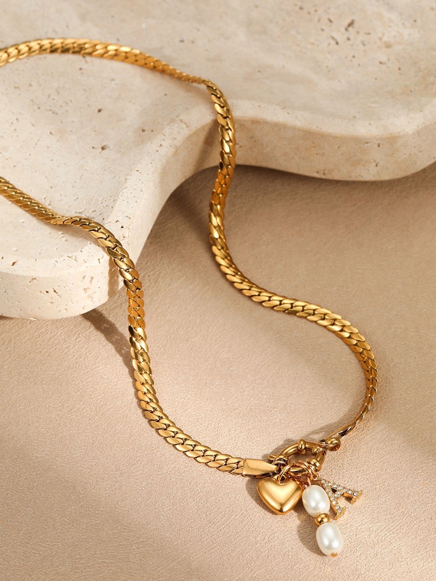 GILDED HEAVY LOVE