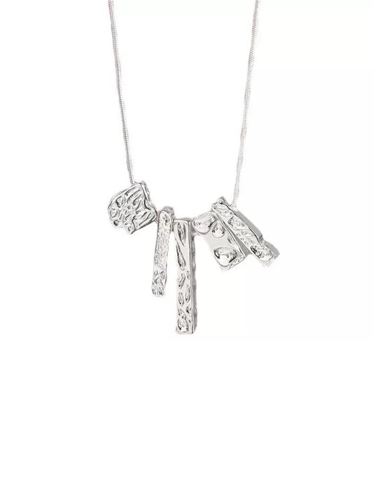 GEOMETRIC LAVA NECKLACE
