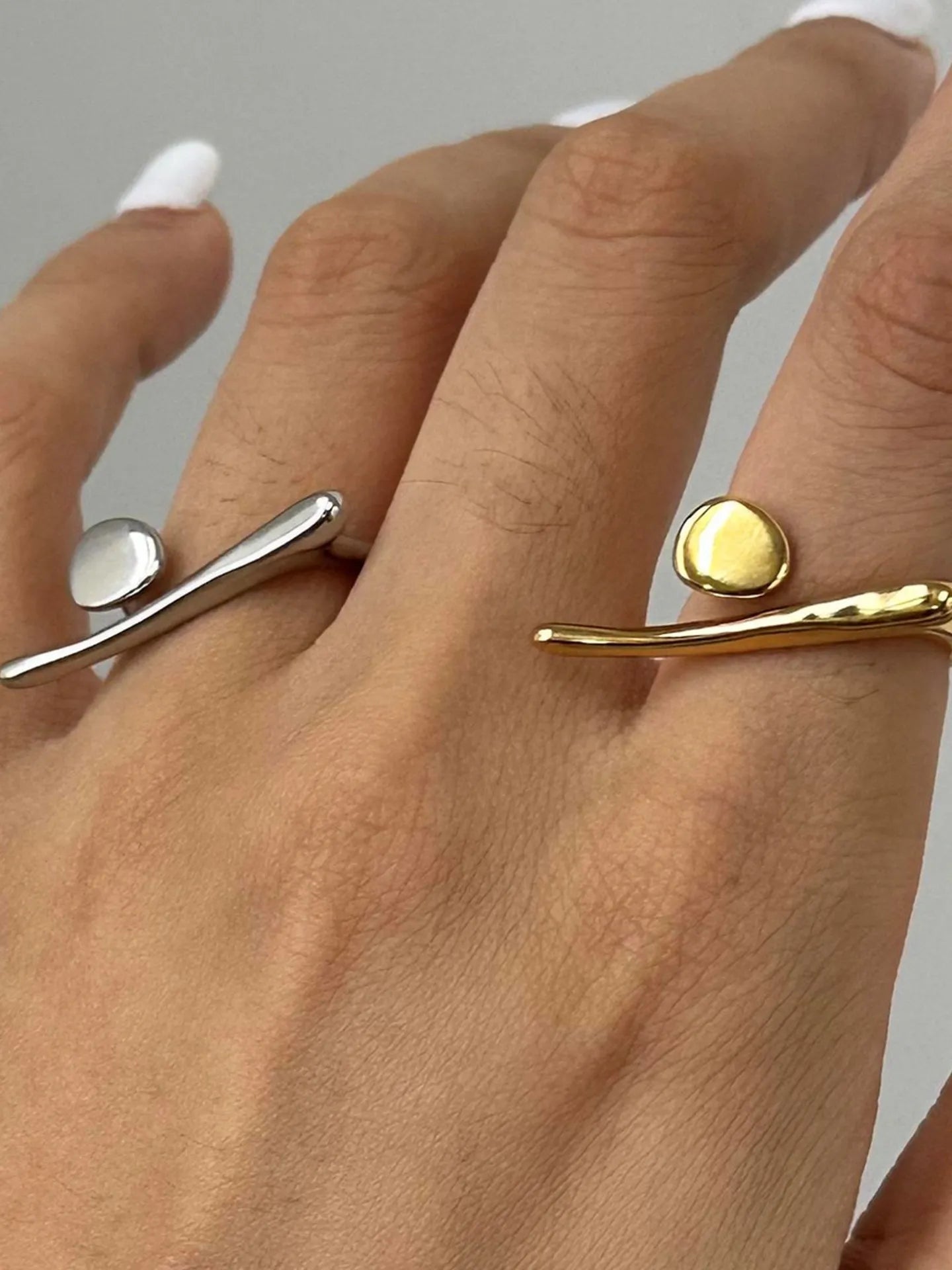 ARTISAN CURVE RING