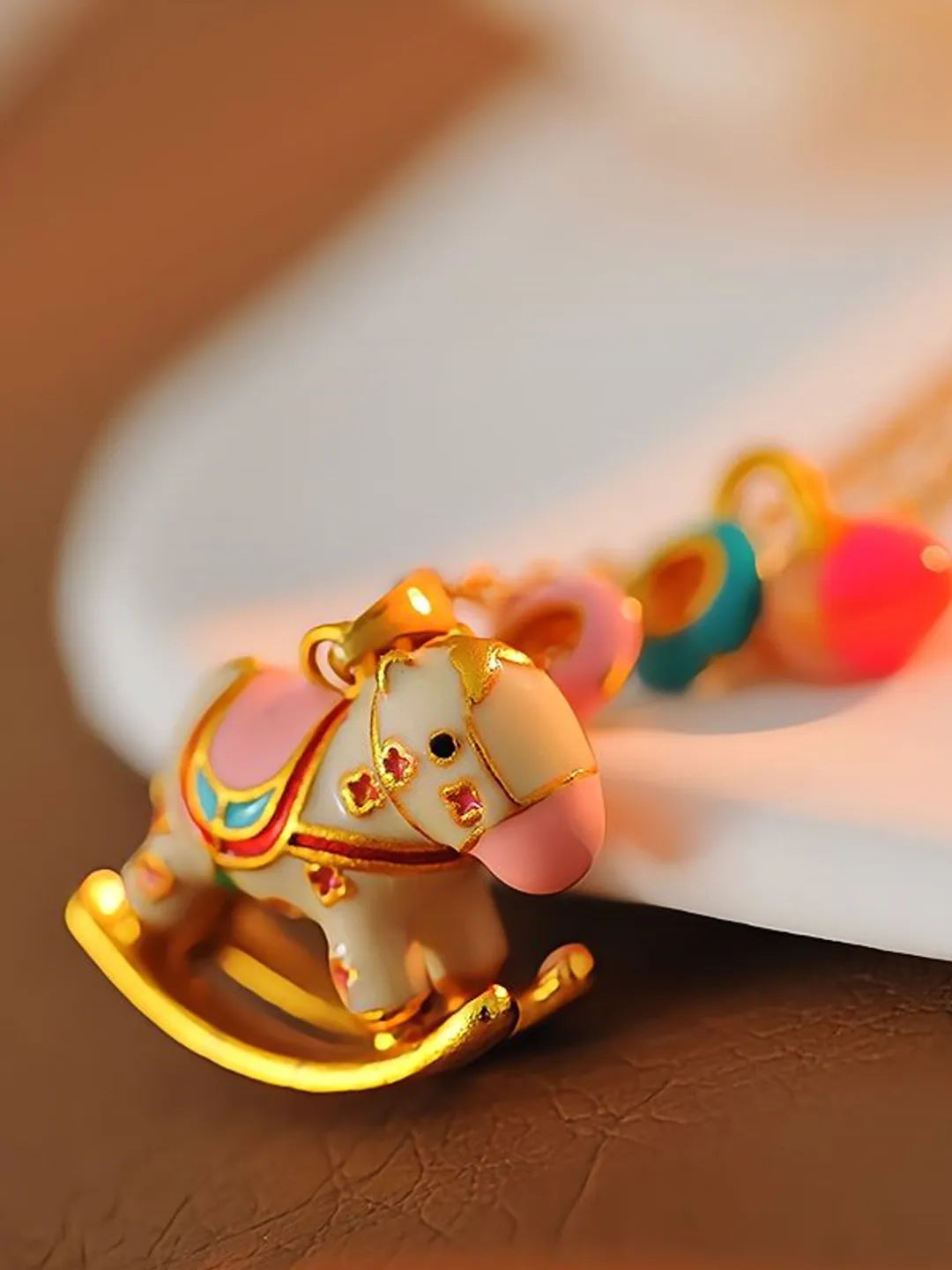 CAROUSEL NECKLACE