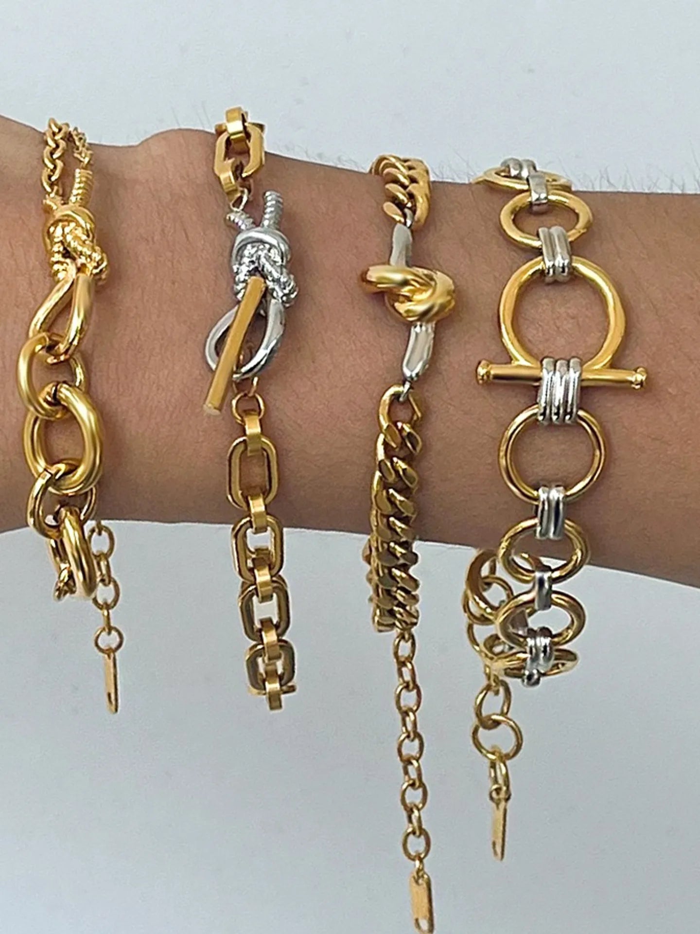 KNOT MULTICOLOR BRACELET
