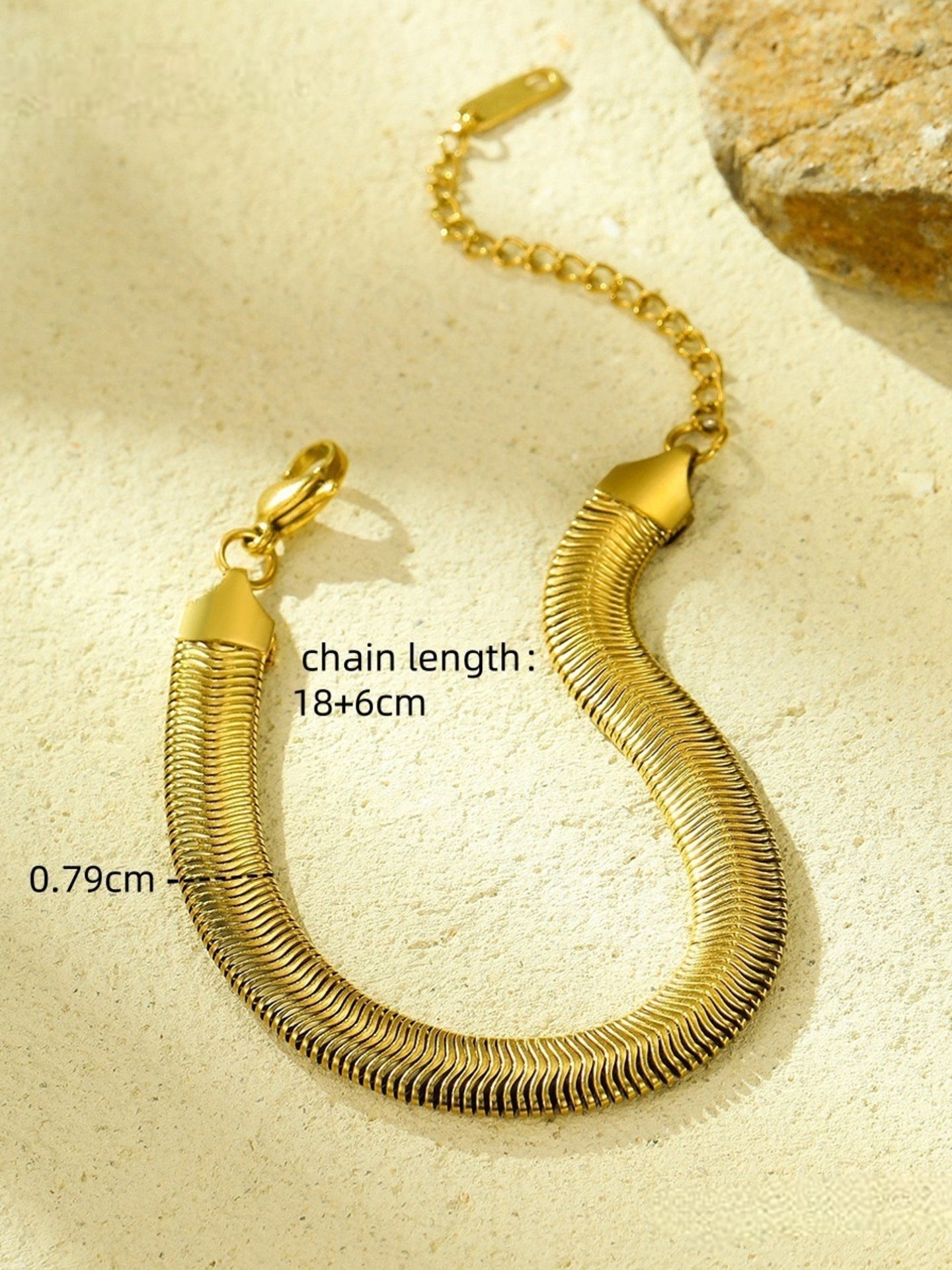 SATIN GLOW BRACELET