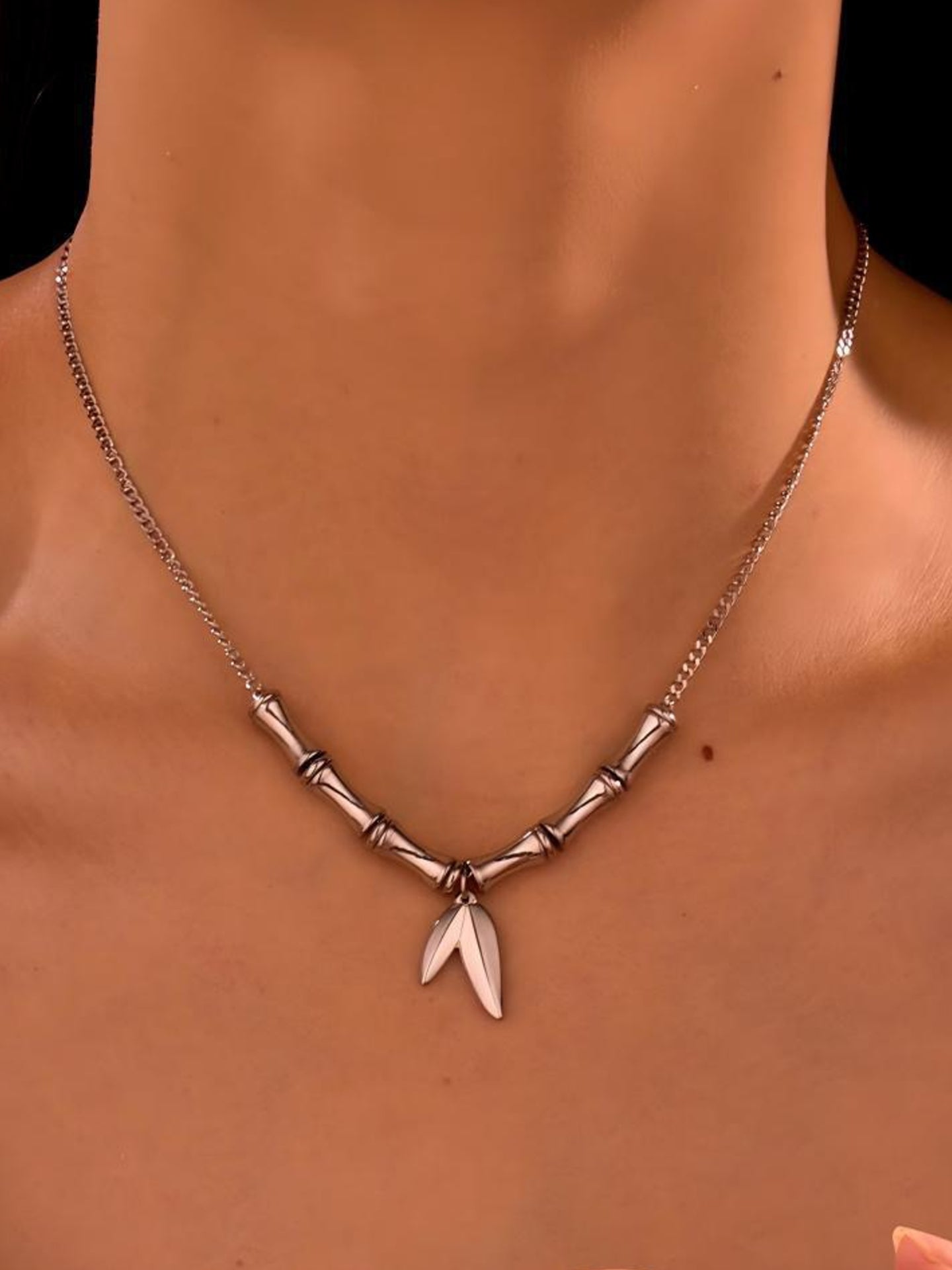 BAMBOO KNOT NECKLACE