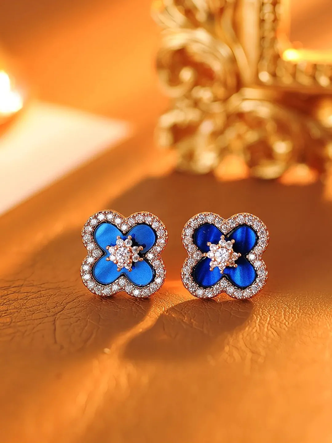 PINK FOUR LEAF CLOVER EARRINGS