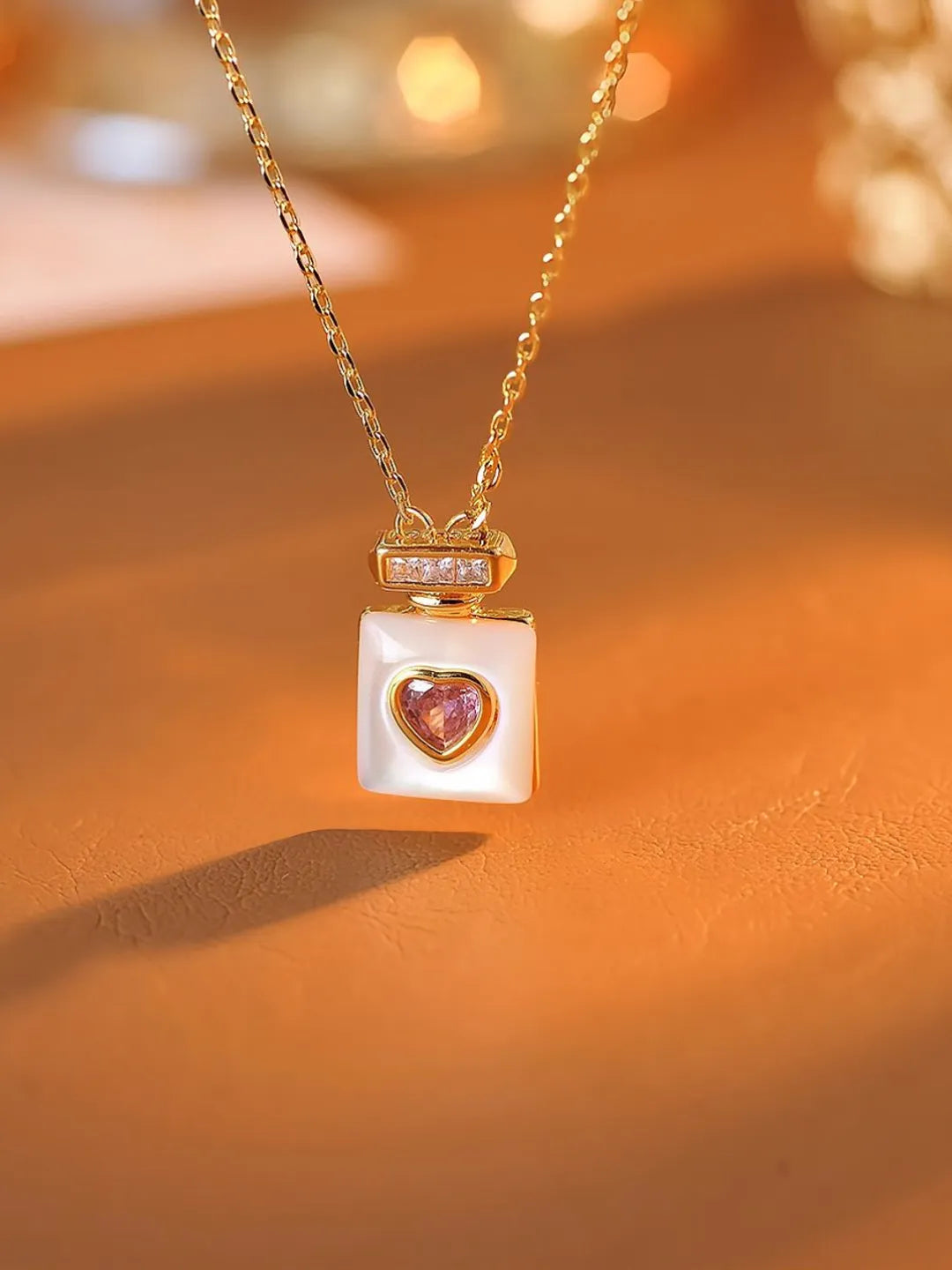 PERFUME BOTTLE NECKLACE