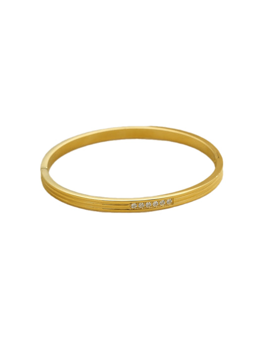 VINTAGE STACKING BANGLES
