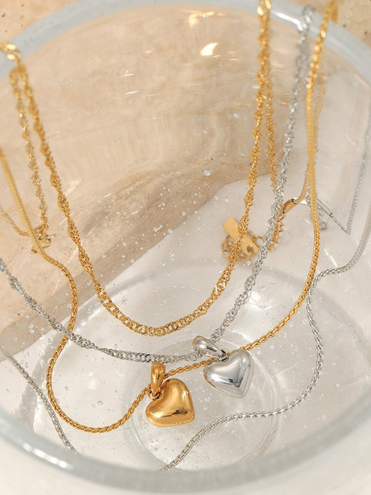 DOUBLE-LAYER HEART NECKLACE